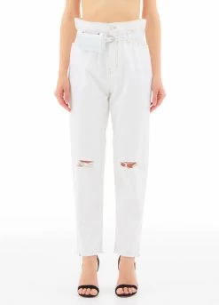 Boyfriend-Jeans Mit Gürteltasche