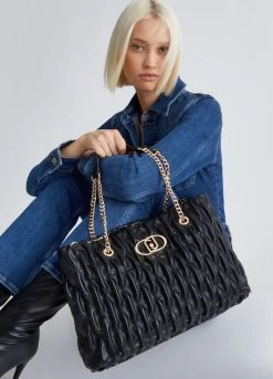 Tote Bag In Prägeoptik