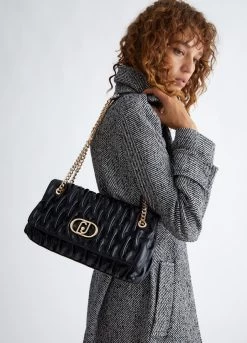 Handtasche In Geprägter Optik