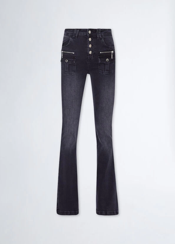 Nachhaltige Flare-Jeans 7 Nachhaltige Flare-Jeans – Bild 5