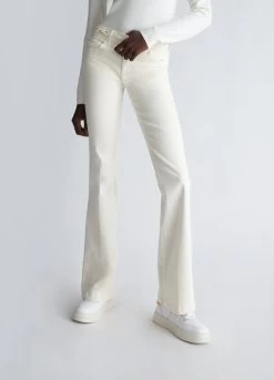 Bottom-Up-Flare-Jeans