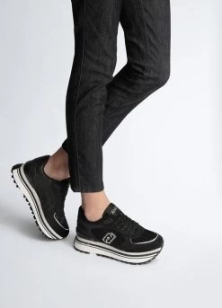 Plateau-Sneaker Aus Samt