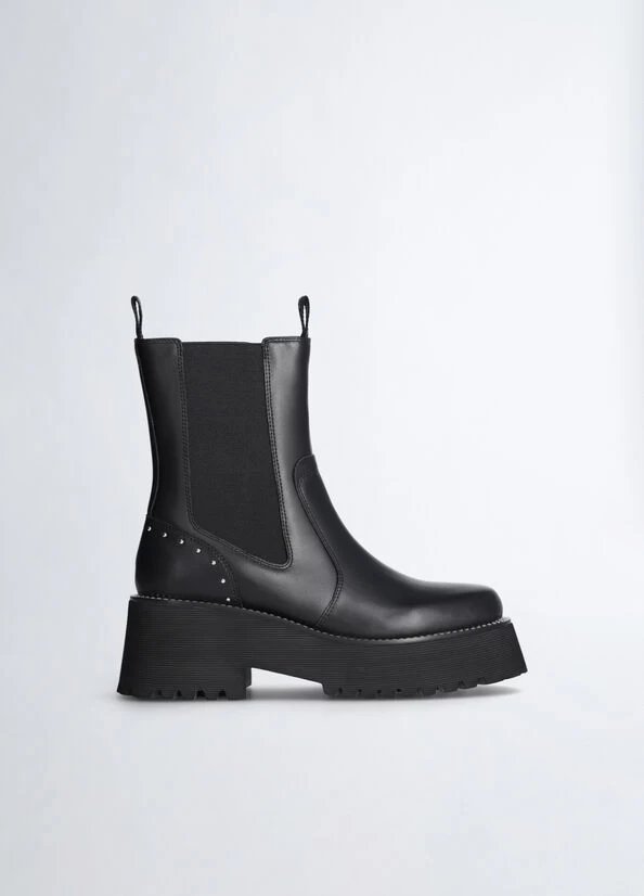 Beatle-Boots Aus Leder Mit Nieten 3 Beatle-Boots Aus Leder Mit Nieten