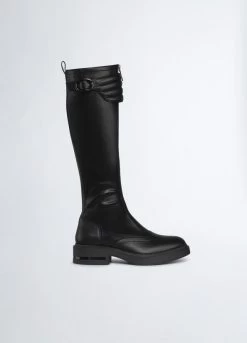 Hohe Schwarze Stiefel
