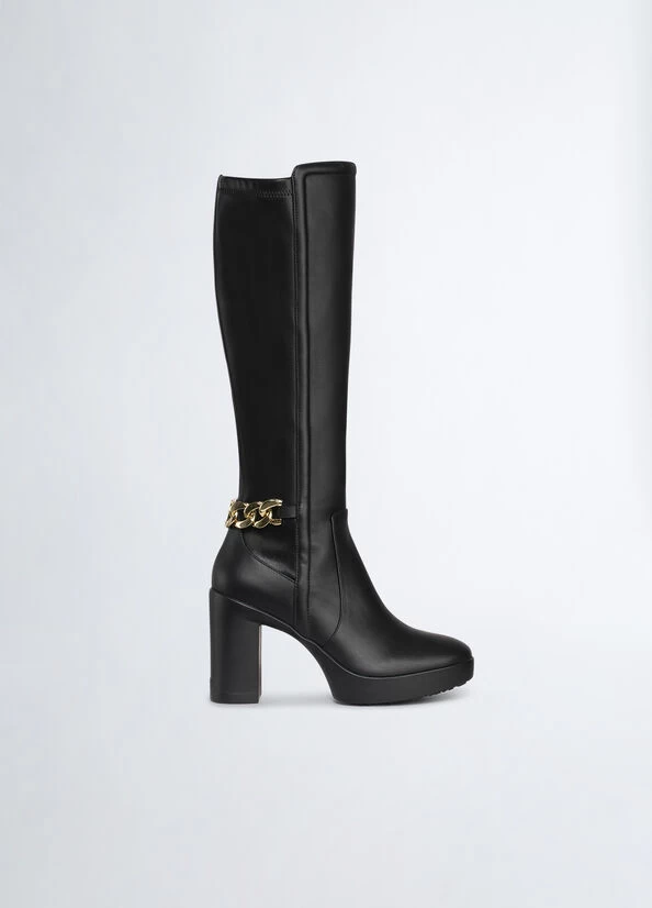 Hohe Stiefel Aus Leder Mit Logokette 3 Hohe Stiefel Aus Leder Mit Logokette